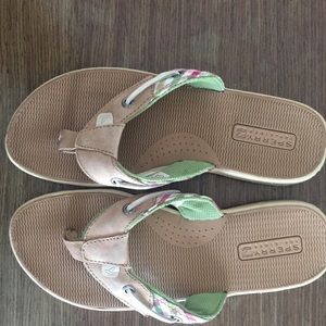 Sperry Flip Flops